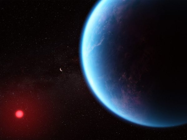 Distant exoplanet K2-18 b ‘could have water ocean and signs of life’, scientists say | Science & Tech News