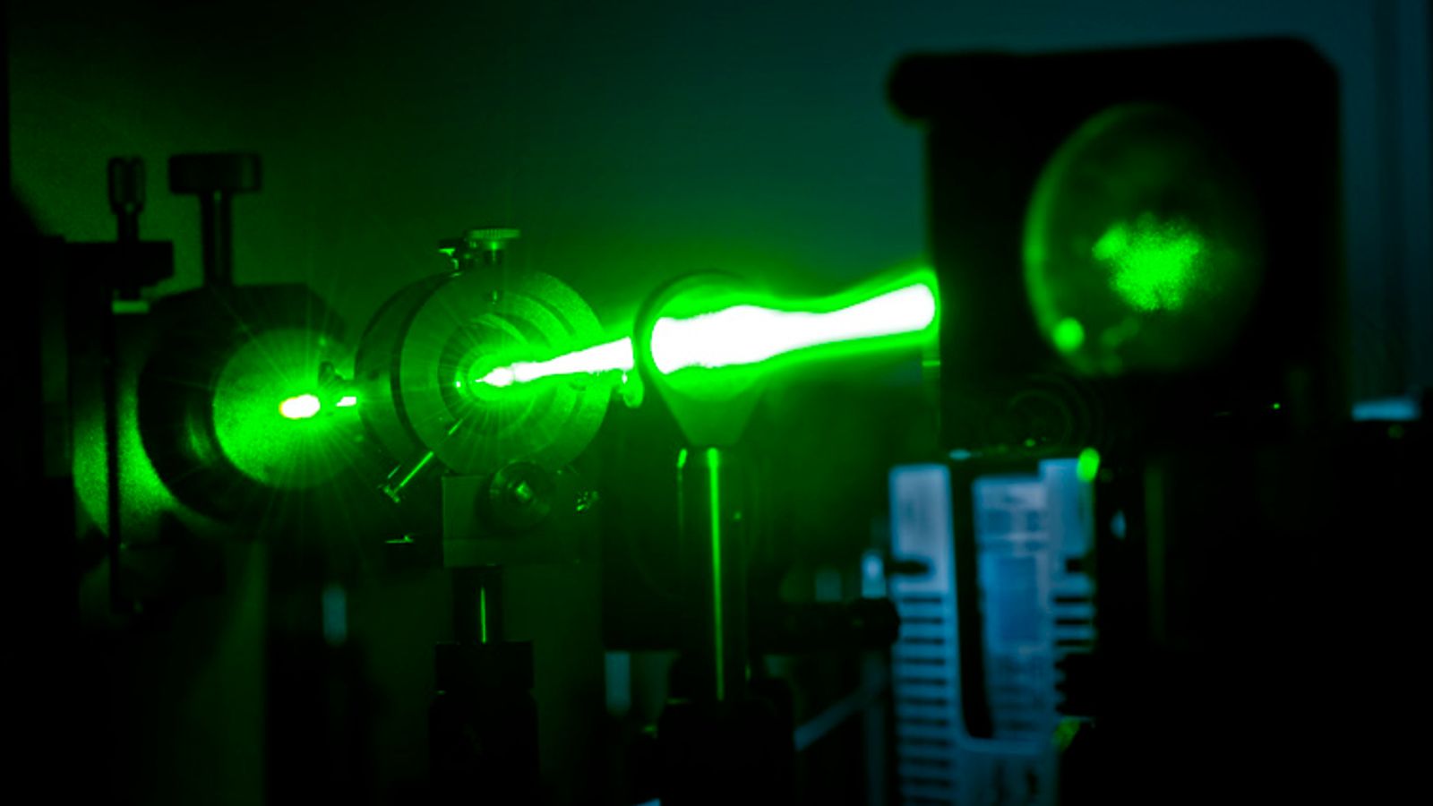 World’s most powerful laser to be built in UK and will be ‘million, billion, billion’ times brighter than the sun | Science & Tech News