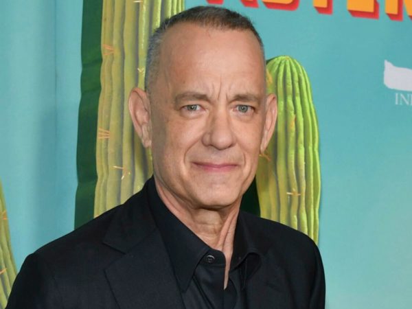 Tom Hanks warns fans not to fall for deepfake advert using his face | Ents & Arts News