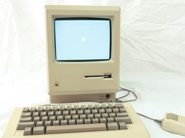 A game changing computer: Apple’s first Macintosh turns 40 | Science & Tech News